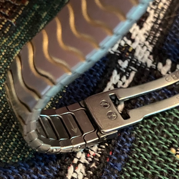 Ebel Diamond Sport Wave 18K Gold and Stainless Steel Watch Mother of Pearl Dial - Picture 7 of 12